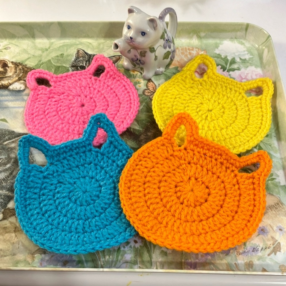 NWOT Colorful Crochet Cat Coasters Set